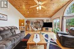 1833 EAGLE LAKE ROAD | Haliburton Ontario | Slide Image Fourteen