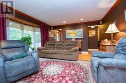 690 POST ROAD | Kawartha Lakes Ontario | Slide Image Ten