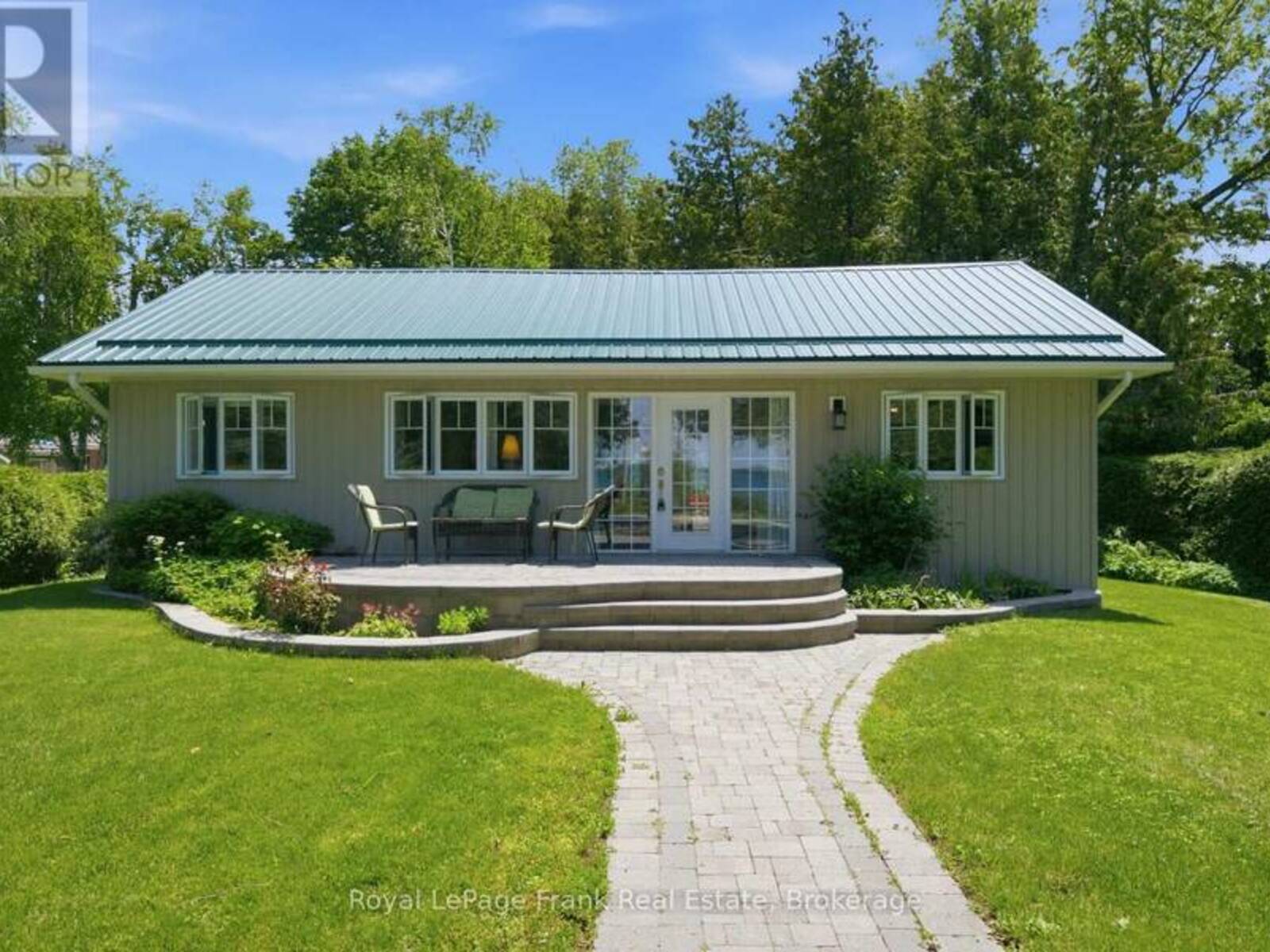 15 LAKESHORE ROAD, Brock, Ontario L0K 1A0