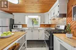 97C COUNTY ROAD 18 | Prince Edward Ontario | Slide Image Seventeen