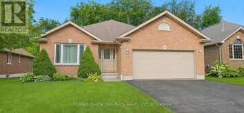 4 ALGONQUIN AVENUE | Brighton Ontario | Slide Image One