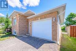 59 BIRCH CRESCENT | Bobcaygeon Ontario | Slide Image Eight