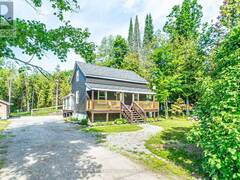 112 ECHO BAY ROAD Bobcaygeon Ontario, K0M 1A0