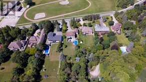 39 KING LANE | Hampton Ontario | Slide Image Four