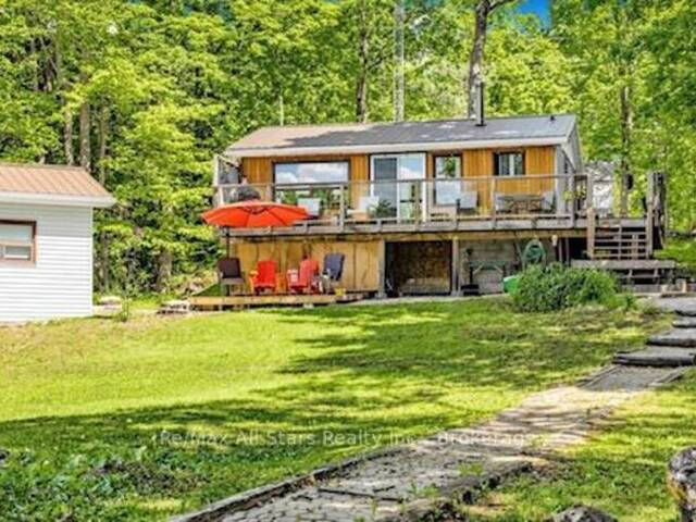 286 EDWINA DRIVE Bobcaygeon Ontario, K0M 1A0 - 2 Bedrooms Waterfront Home For sale