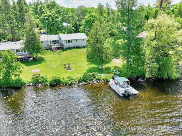 40 FIRE ROUTE 33 Havelock-Belmont-Methuen Ontario, K0L 1Z0 - 5 Bedrooms Waterfront Home For sale