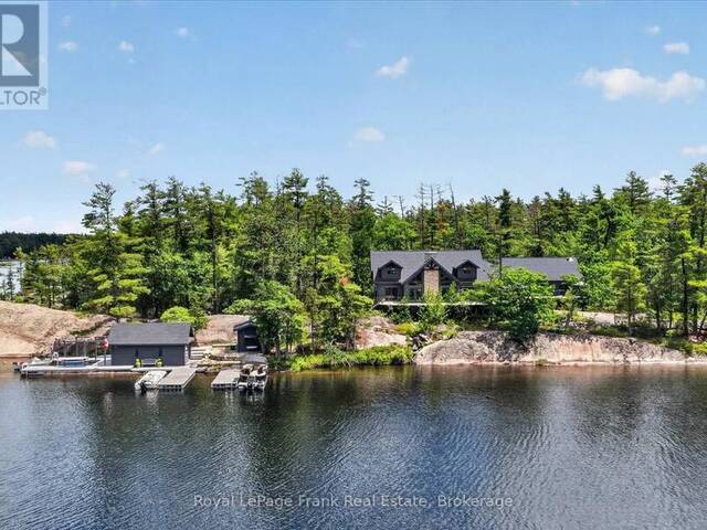 2946 STONY LAKE, QUARRY ISLAND North Kawartha Ontario, K0L 2H0 - 6 Bedrooms Waterfront Home For sale