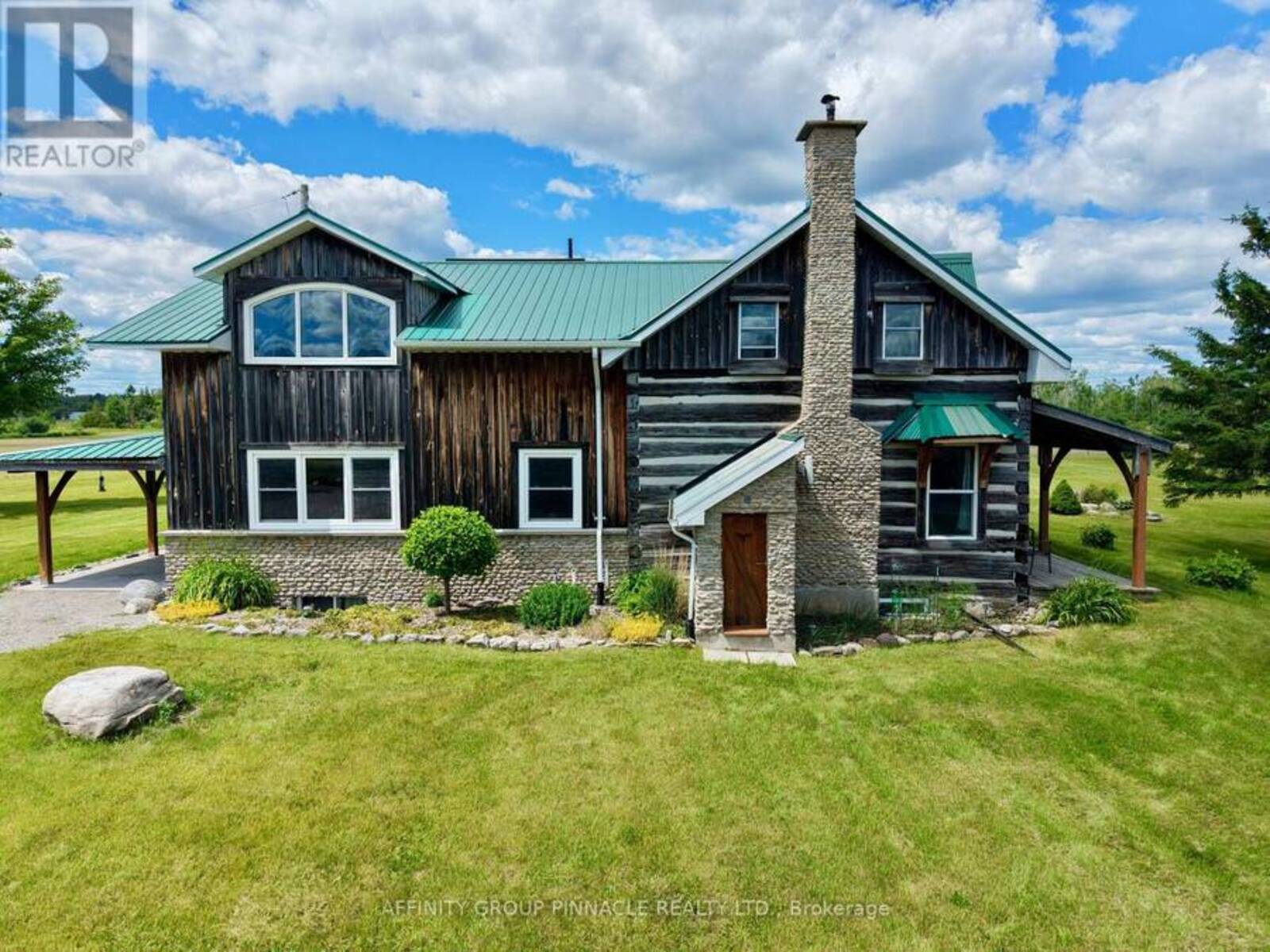 1693 HEIGHTS ROAD, Kawartha Lakes, Ontario K0M 1L0