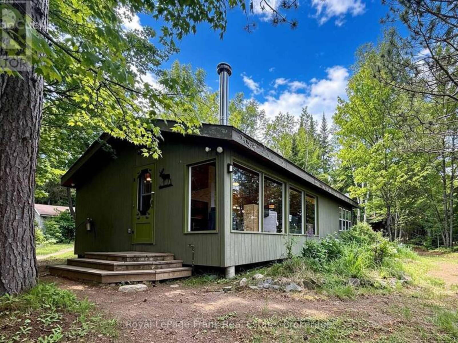 554A SOUTH MCKENZIE LAKE ROAD, Hastings Highlands, Ontario K0L 2K0