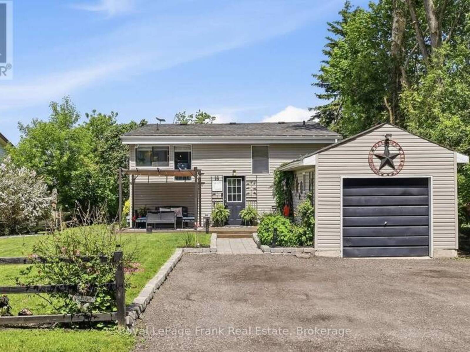 18 ARMSTRONG AVENUE, Scugog, Ontario L0B 1L0