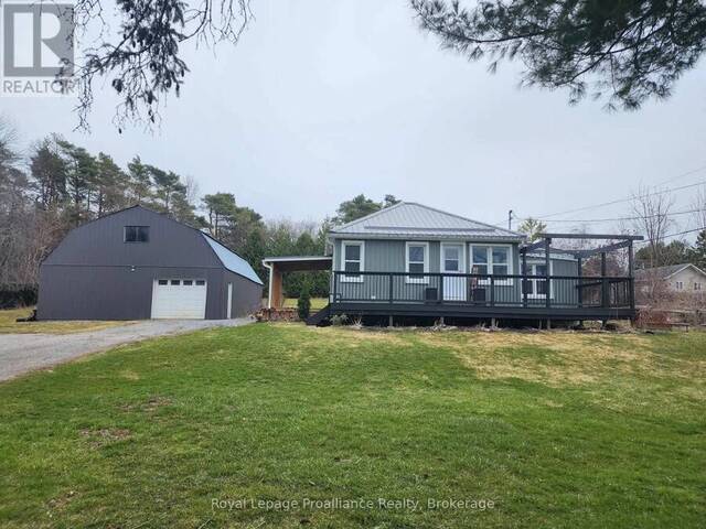 2307 COUNTY RD 3 Prince Edward Ontario, K0K 1L0 - 3 Bedrooms Home For Sale