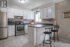39 APPLEWOOD CRESCENT | Scugog Ontario | Slide Image Thirteen