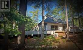239 FIRE ROUTE 52 | Apsley Ontario | Slide Image Ten