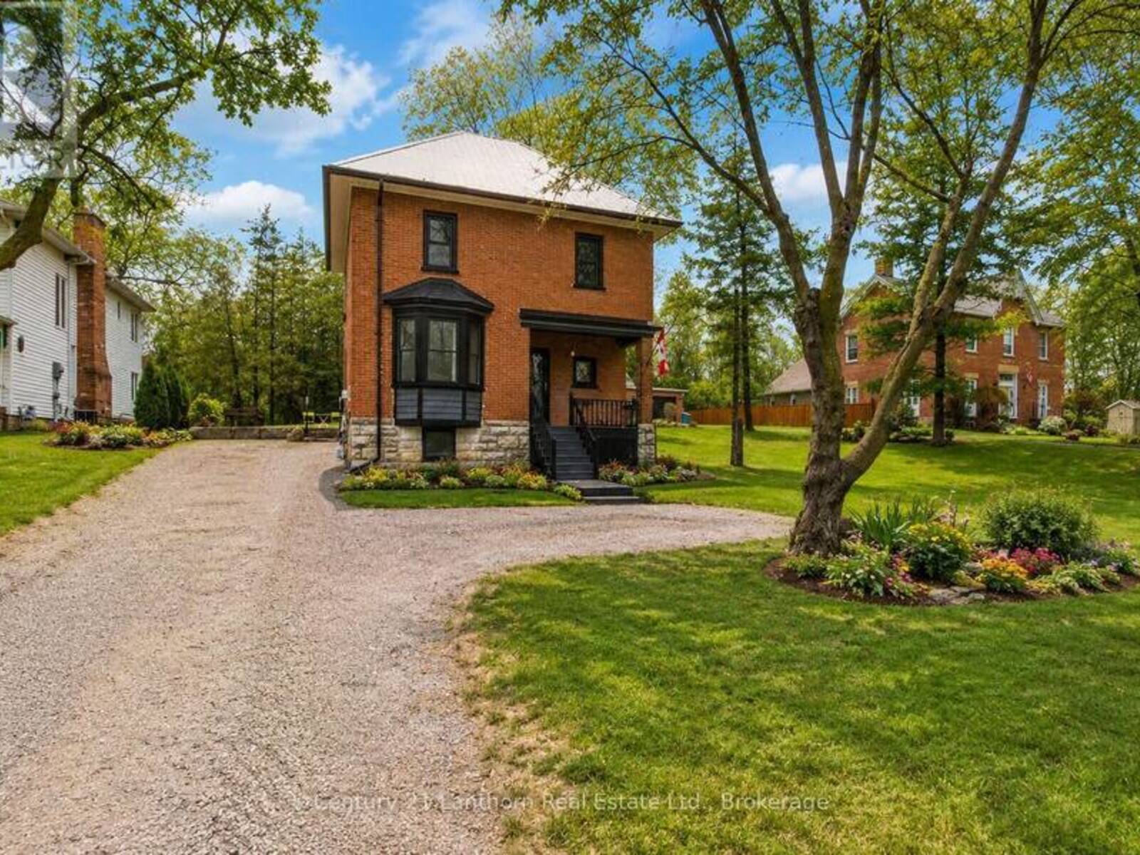 320 GRAND ROAD, Campbellford, Ontario K0L 1L0