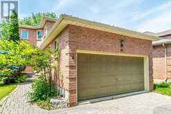 38 LIPTON CRESCENT | Whitby Ontario | Slide Image Two