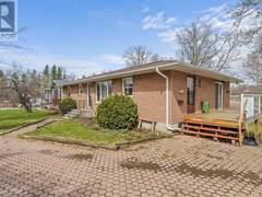 28 WATER STREET Lindsay Ontario, K9V 2C8