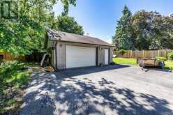27 WAVERLEY ROAD | Clarington Ontario | Slide Image Ten