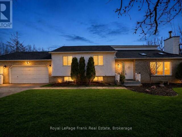 128 RIVER ROAD Lindsay Ontario, K9V 4R4 - 4 Bedrooms Waterfront Home For sale