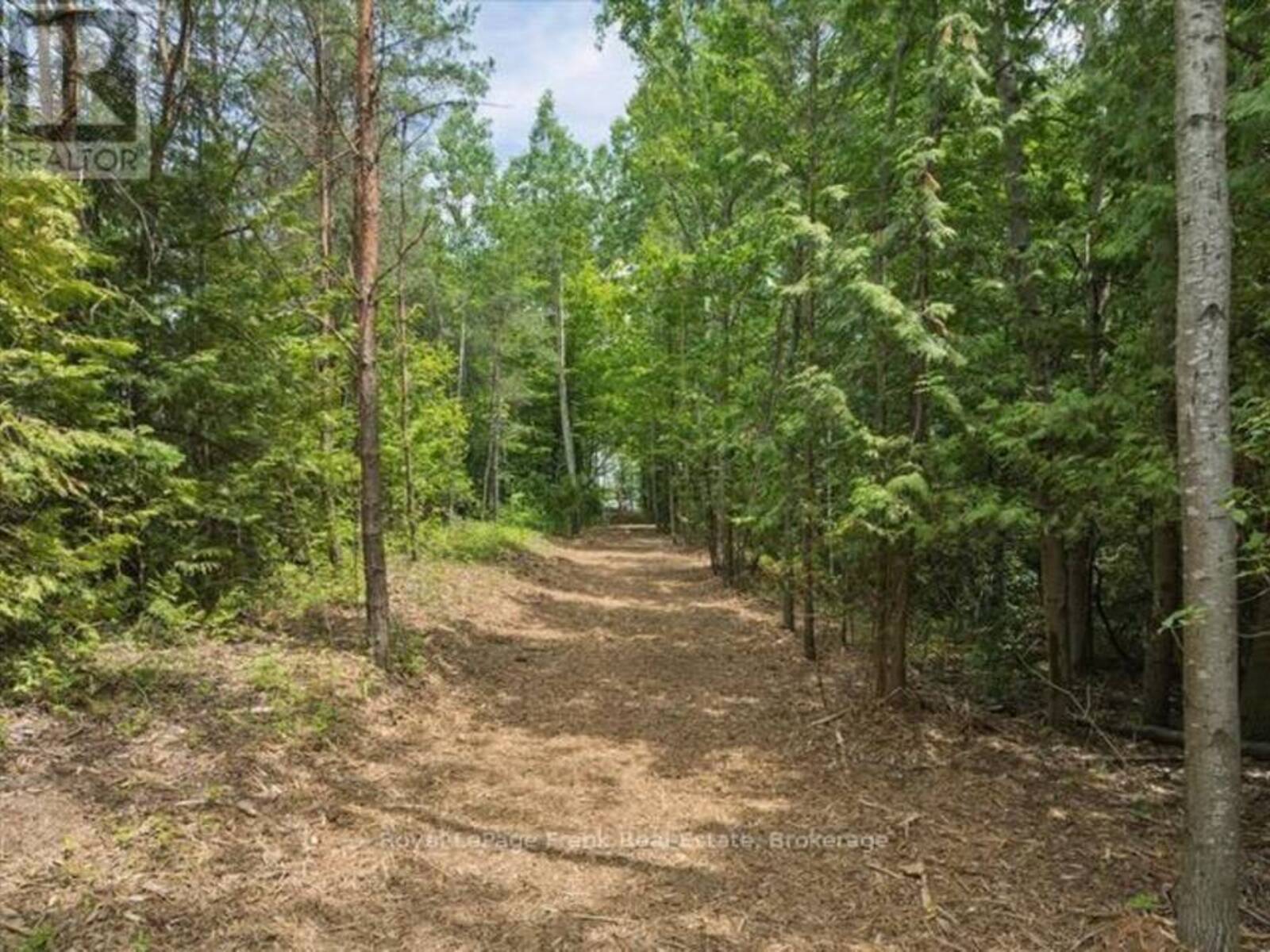 838 BROOKDALE ROAD, Uxbridge, Ontario L9P 1R4