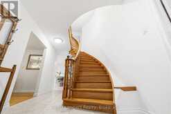 293 BLUE HERON DRIVE | Oshawa Ontario | Slide Image Three