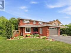 293 BLUE HERON DRIVE Oshawa Ontario, L1G 6X7