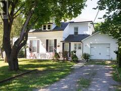 17 DODD STREET Fenelon Falls Ontario, K0M 1N0