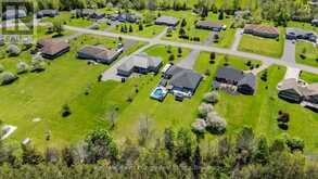 18 APPLEWOOD DRIVE | Campbellford Ontario | Slide Image Forty