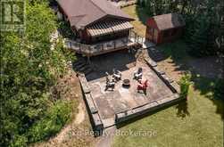 27 GROEGER ROAD | Huntsville Ontario | Slide Image One