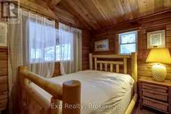 27 GROEGER ROAD | Huntsville Ontario | Slide Image Thirty-two