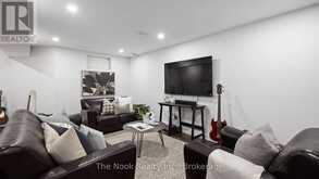 938 WETHERBY LANE | Mississauga Ontario | Slide Image Thirty-six