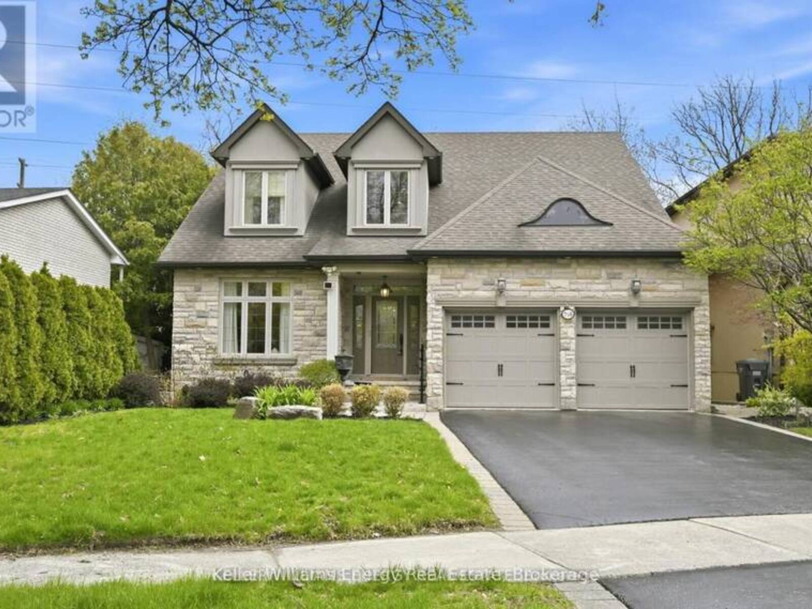 768 DUCHESS DRIVE, Mississauga, Ontario L4Y 1H7