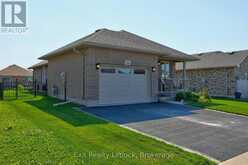 16 NOAH LANE | Asphodel-Norwood Ontario | Slide Image Four
