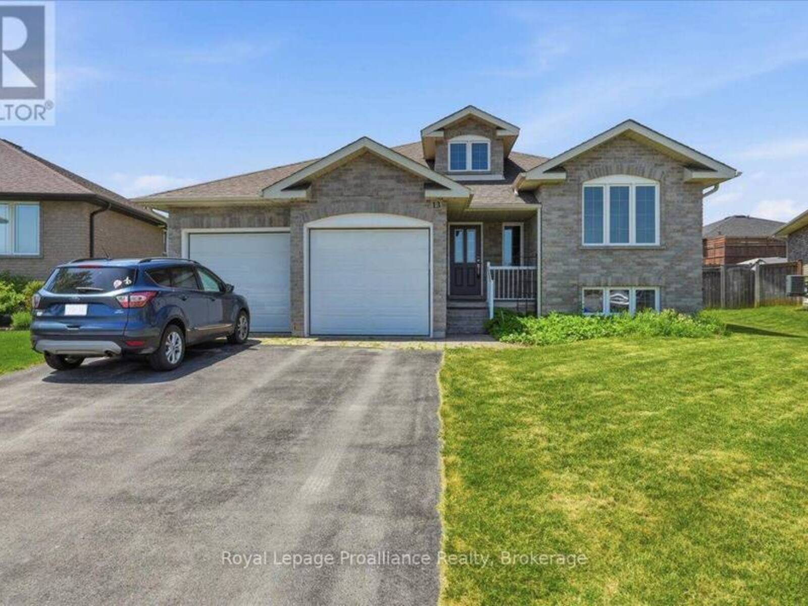 13 FREEDOM CRESCENT, Quinte West, Ontario K8V 0C1