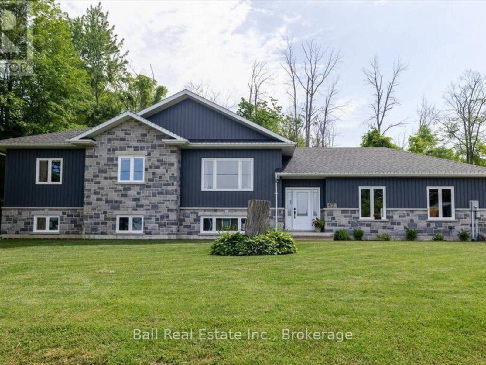 47 EASY STREET, Georgina, Ontario L0E 1N0