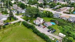 66 JANE STREET | Bobcaygeon Ontario | Slide Image Eighteen
