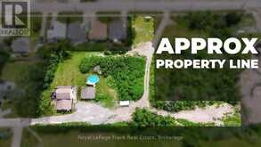 66 JANE STREET | Bobcaygeon Ontario | Slide Image One