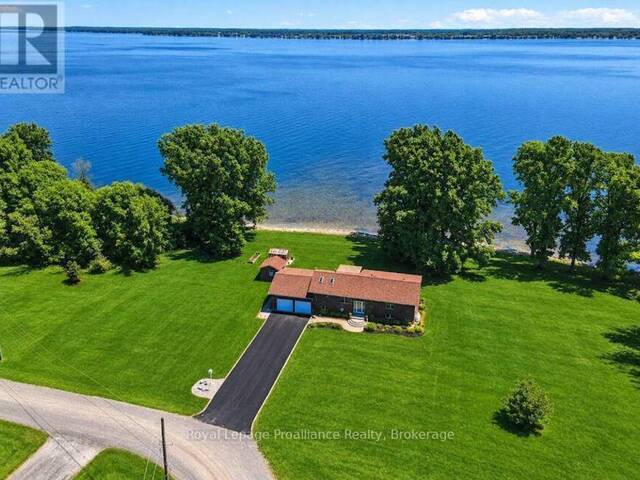 40 WALLBRIDGE CIRCLE Belleville Ontario, K8N 4Z7 - 3 Bedrooms Waterfront Home For sale