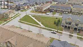 98 TABARET CRESCENT | Oshawa Ontario | Slide Image Seventeen