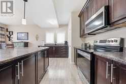 38 REDWOOD DRIVE | Belleville Ontario | Slide Image Seventeen