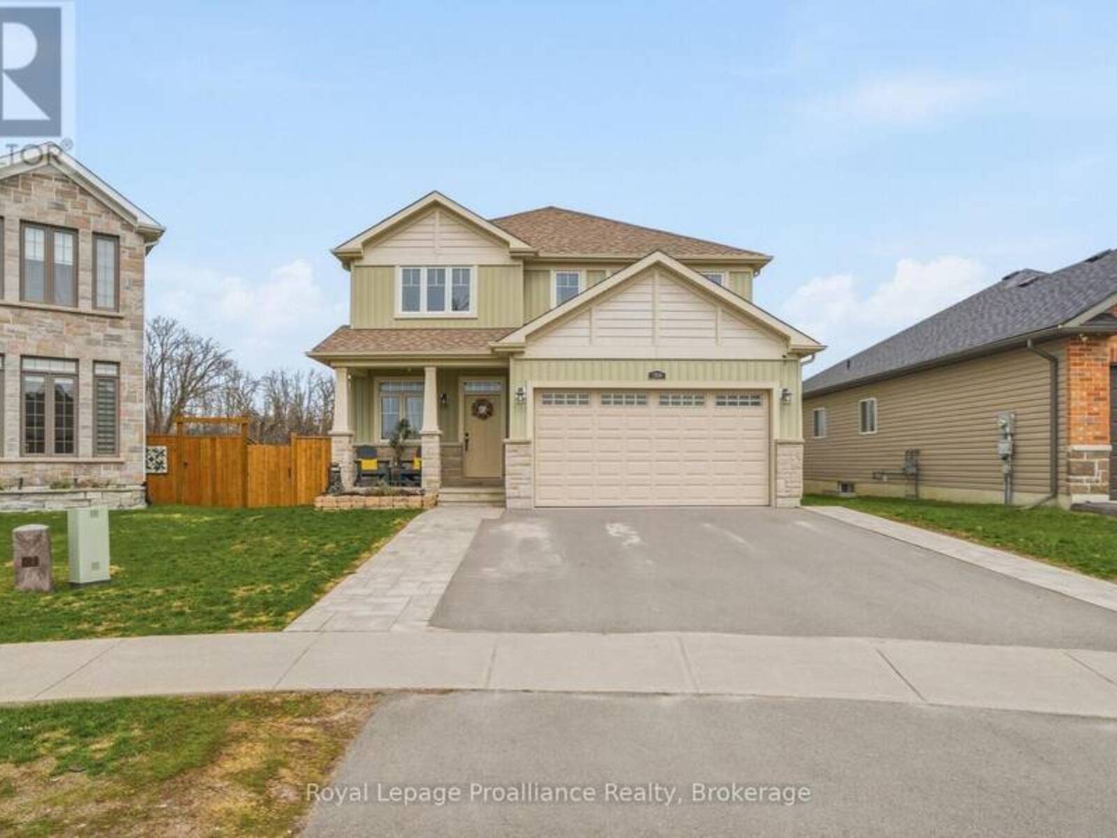 38 REDWOOD DRIVE, Belleville, Ontario K8N 0K4