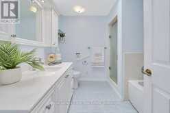 137 SAMAC TRAIL | Oshawa Ontario | Slide Image Thirty-five