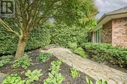 137 SAMAC TRAIL | Oshawa Ontario | Slide Image Seven