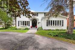 81 SANDERLING CRESCENT | Lindsay Ontario | Slide Image Four