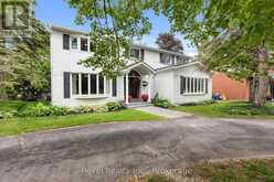 81 SANDERLING CRESCENT | Lindsay Ontario | Slide Image Five