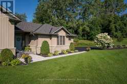 47 WINDWHISPER DRIVE | Belleville Ontario | Slide Image Three