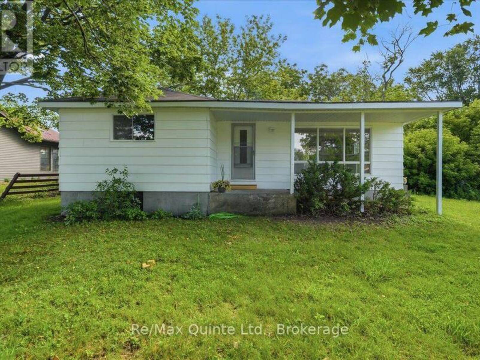1581 COUNTY RD 10, Prince Edward, Ontario K0K 1P0