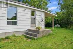 1581 COUNTY RD 10 | Prince Edward Ontario | Slide Image Five