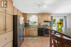 50 COUNTY ROAD 18 | Prince Edward Ontario | Slide Image Eight