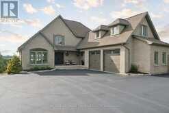 2112 TRUMAN DRIVE | North Kawartha Ontario | Slide Image Seven