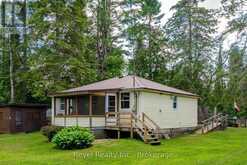 59 BROOK ROAD | Fenelon Falls Ontario | Slide Image Three